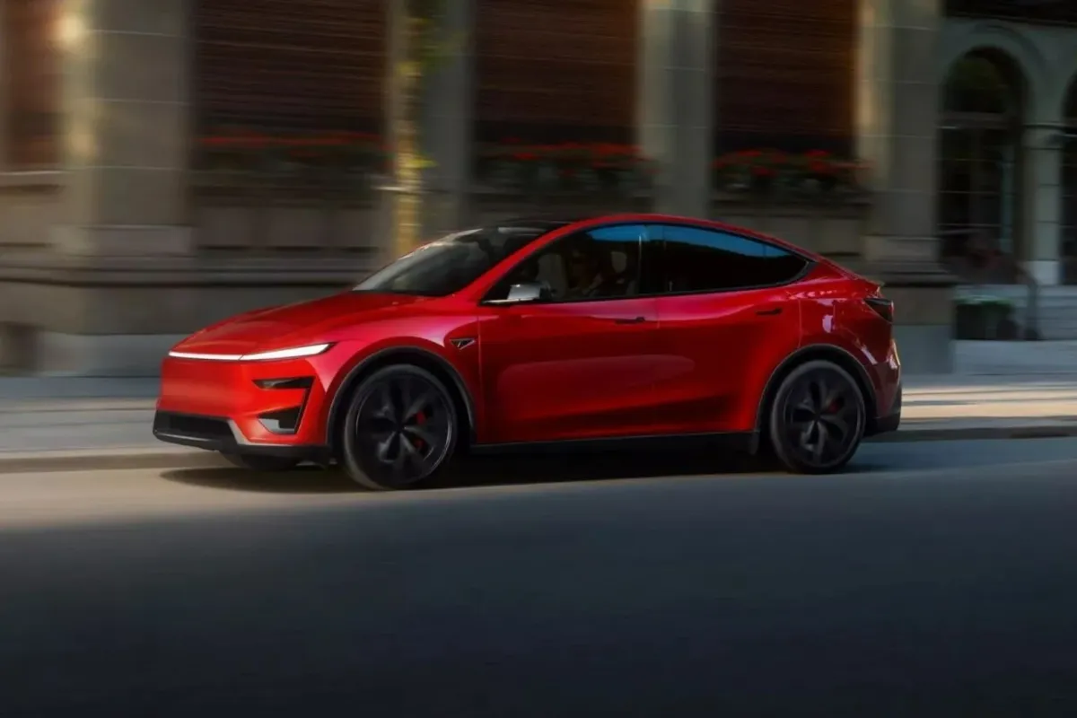 Used Tesla driving in El Cajon, CA