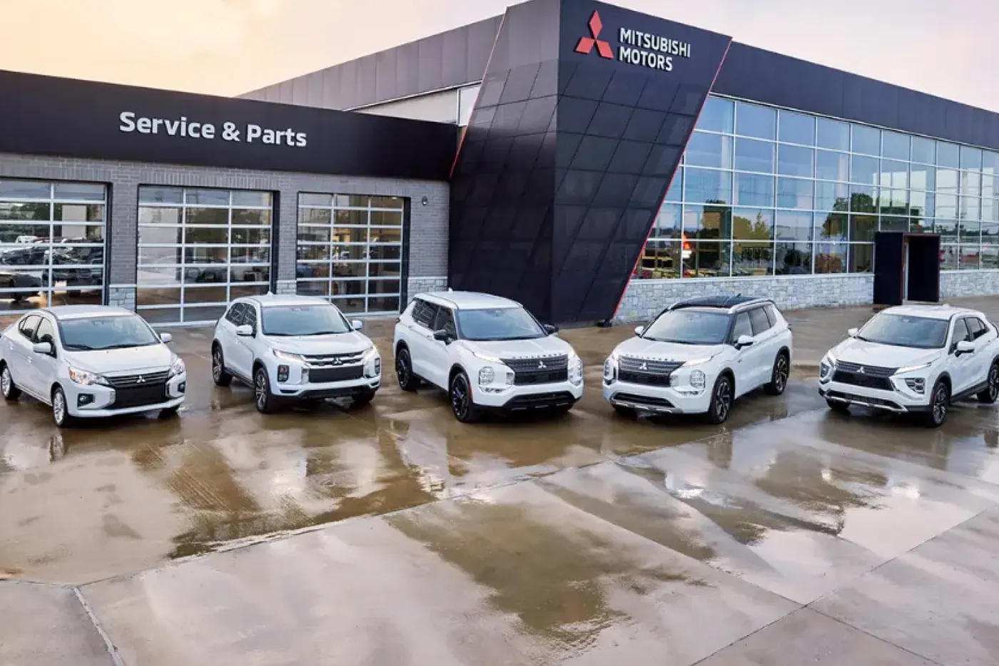 Mitsubishi service and parts centre at El Cajon Mitsubishi in El Cajon, CA