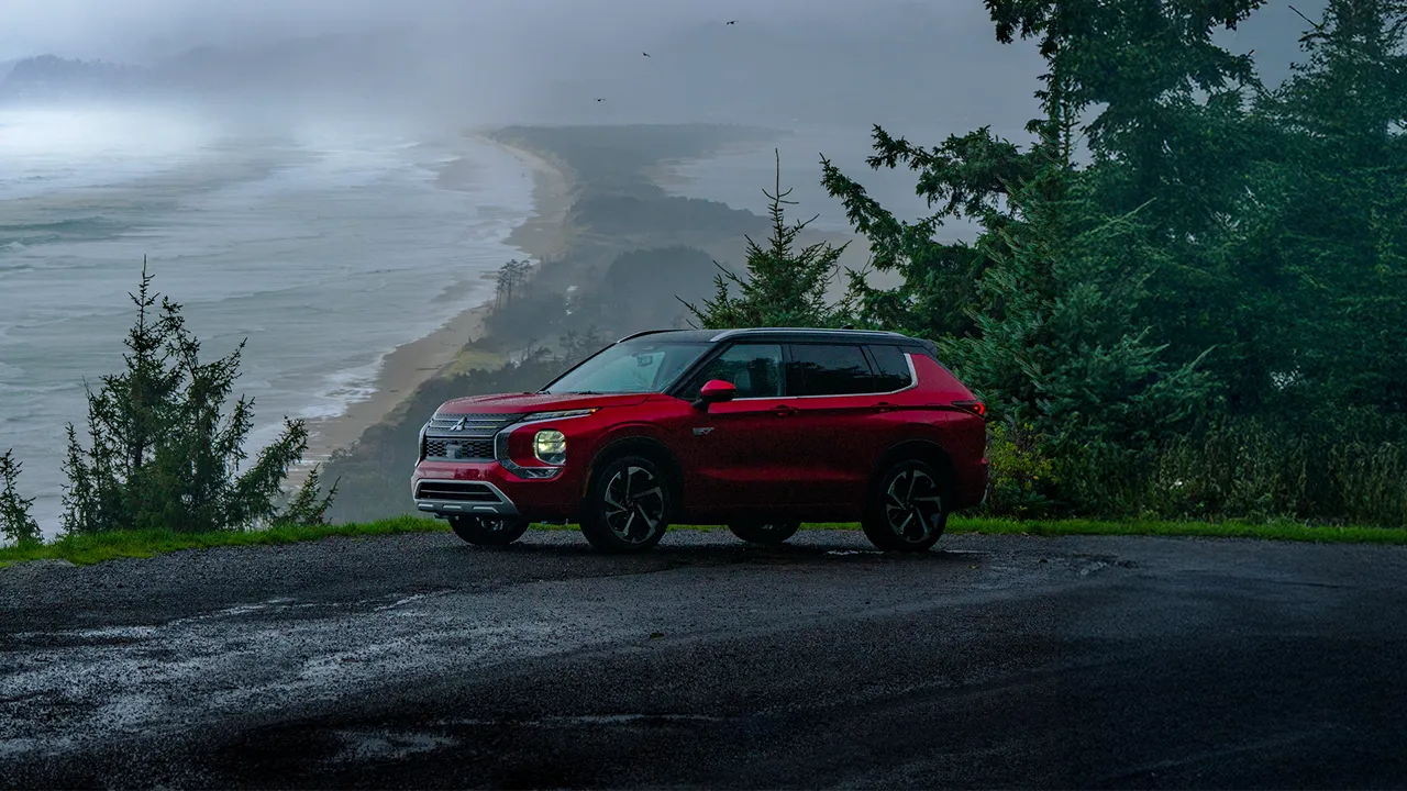 2025 Mitsubishi Outlander Plug-in Hybrid Safety